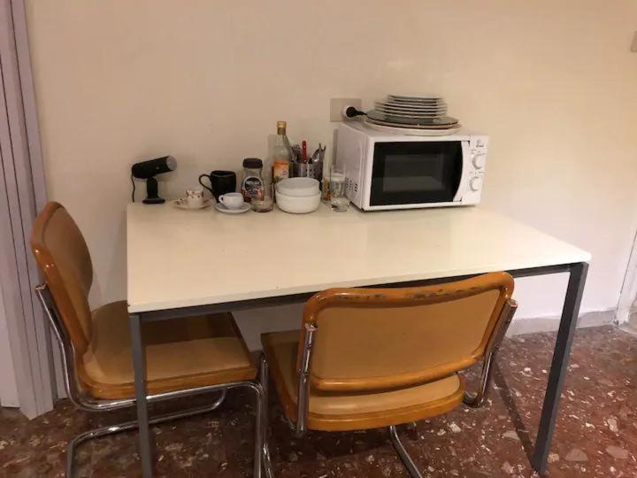 Ampio Monolocale Nel Cuore Della Citta Рим Экстерьер фото